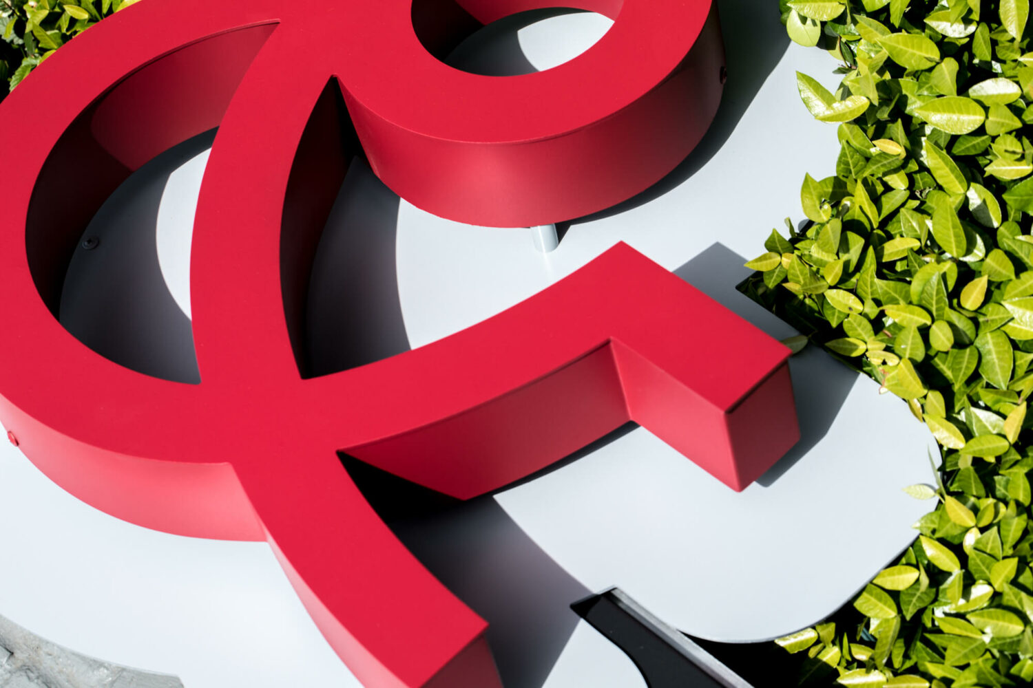 Professional Photography - Restaurant Sign - Nick & Sams