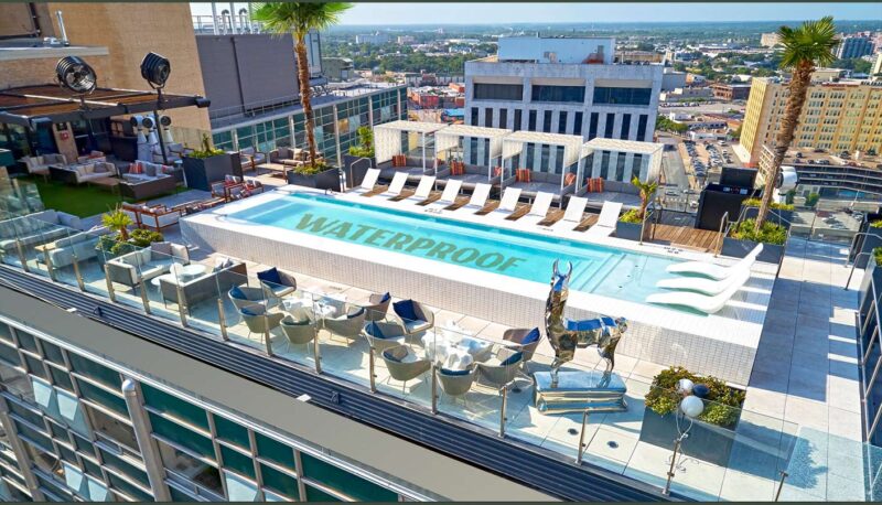 Waterproof @ Hilton Statler